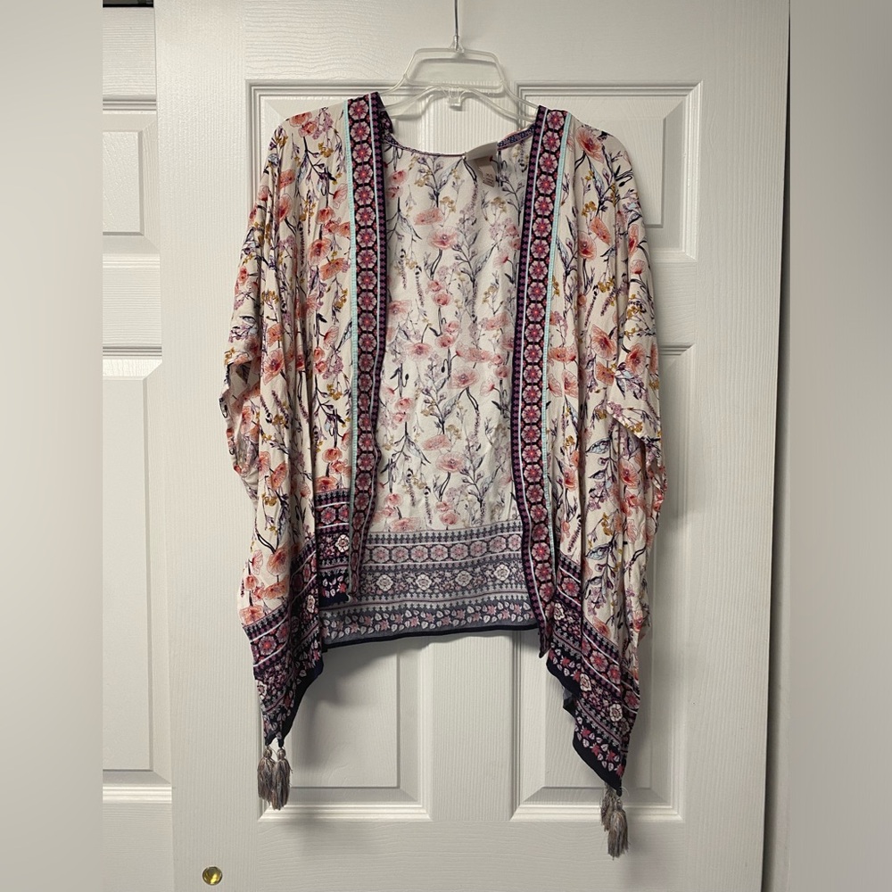 Knox Rose open front floral top size medium large